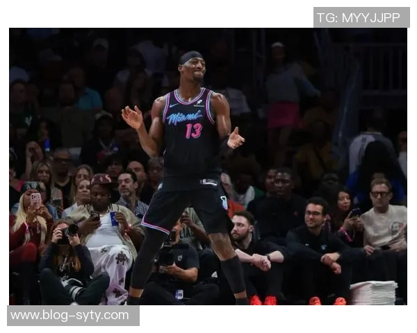 斯普利特谈阿德巴约的威胁中锋需精准站位应对挑战